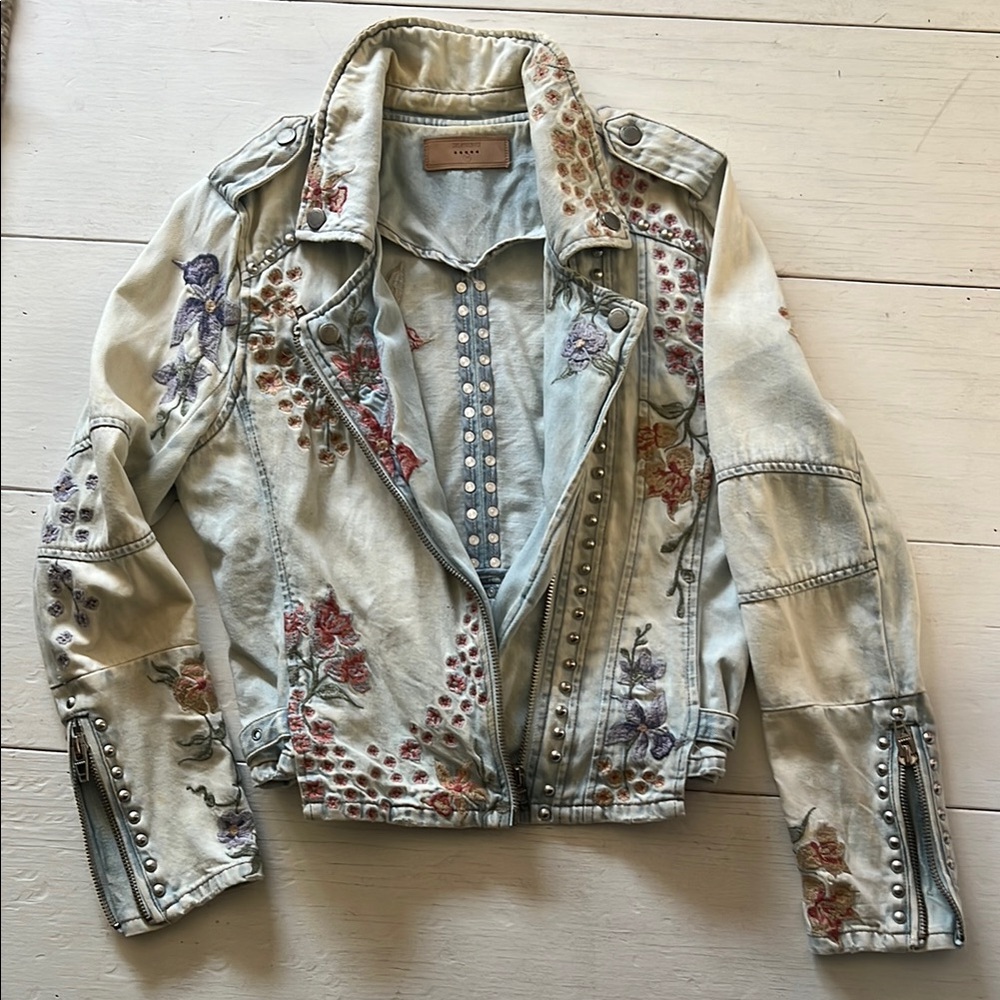 Blank NYC Blue Floral Embroidered Jean Jacket
